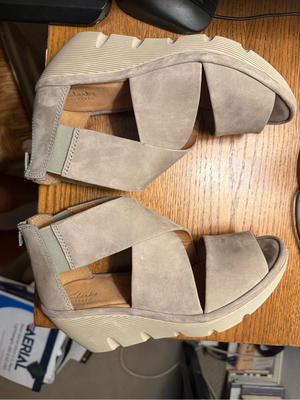 Clarks Artisan Clarene Glamor Tan Taupe Comfort Wedge Women's Sandal Size 8